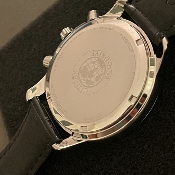 SOLD Citizen Men's Eco-Drive Chronograph Watch - Picture 4 of 8